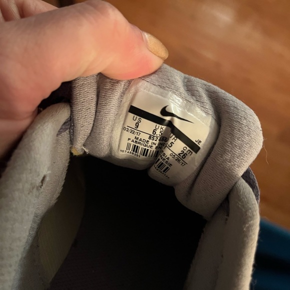 Nike trainers running jogging sneakers - Picture 3 of 3